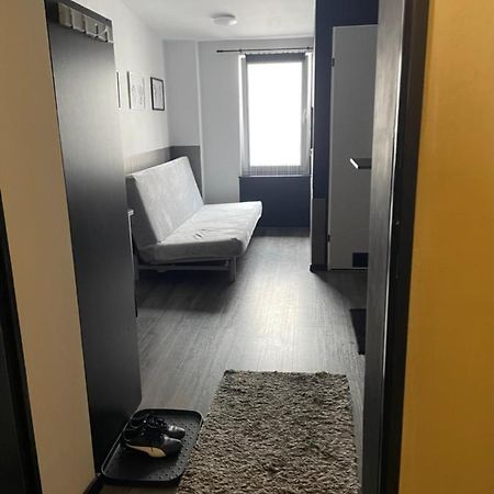 Ingress Appartement Bytom Buitenkant foto