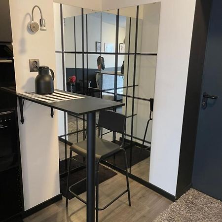 Ingress Appartement Bytom Buitenkant foto