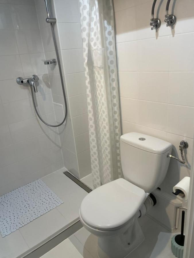 Ingress Appartement Bytom Buitenkant foto