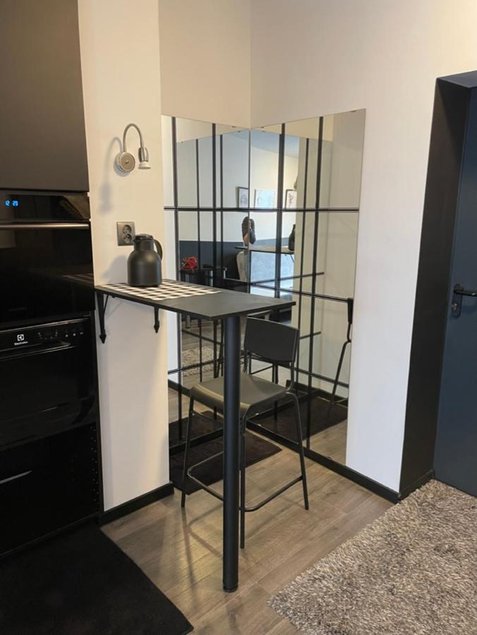 Ingress Appartement Bytom Buitenkant foto